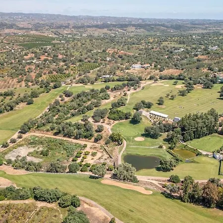 Rowena, Terraces Of *