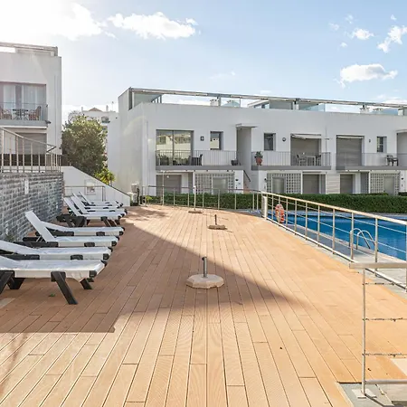 Rowena, Terraces Of Tavira