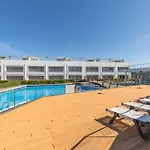 Rowena, Terraces Of Apartamento